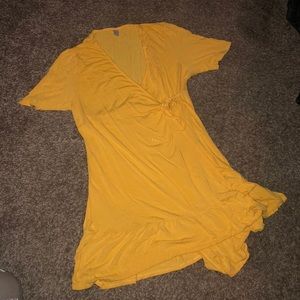 Yellow maternity dress